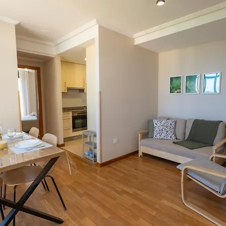 In Barreiros - Pool - 5 Min Appartement